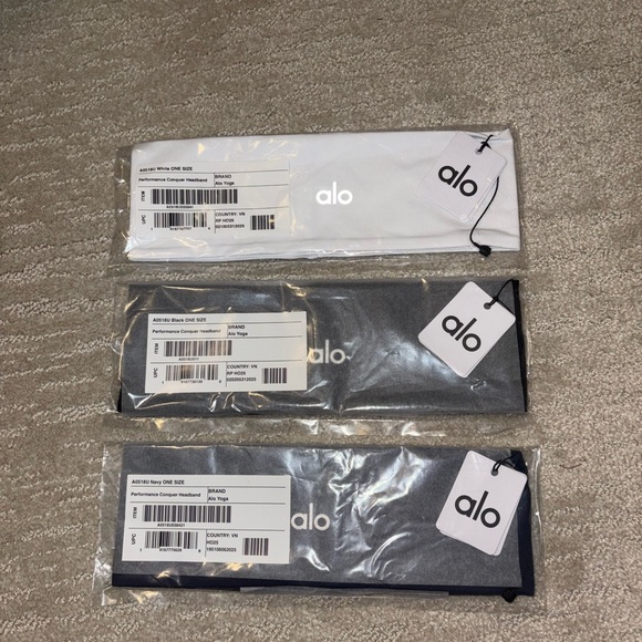 Alo Yoga Performance Conquer Headband Black NWT - Picture 4 of 4